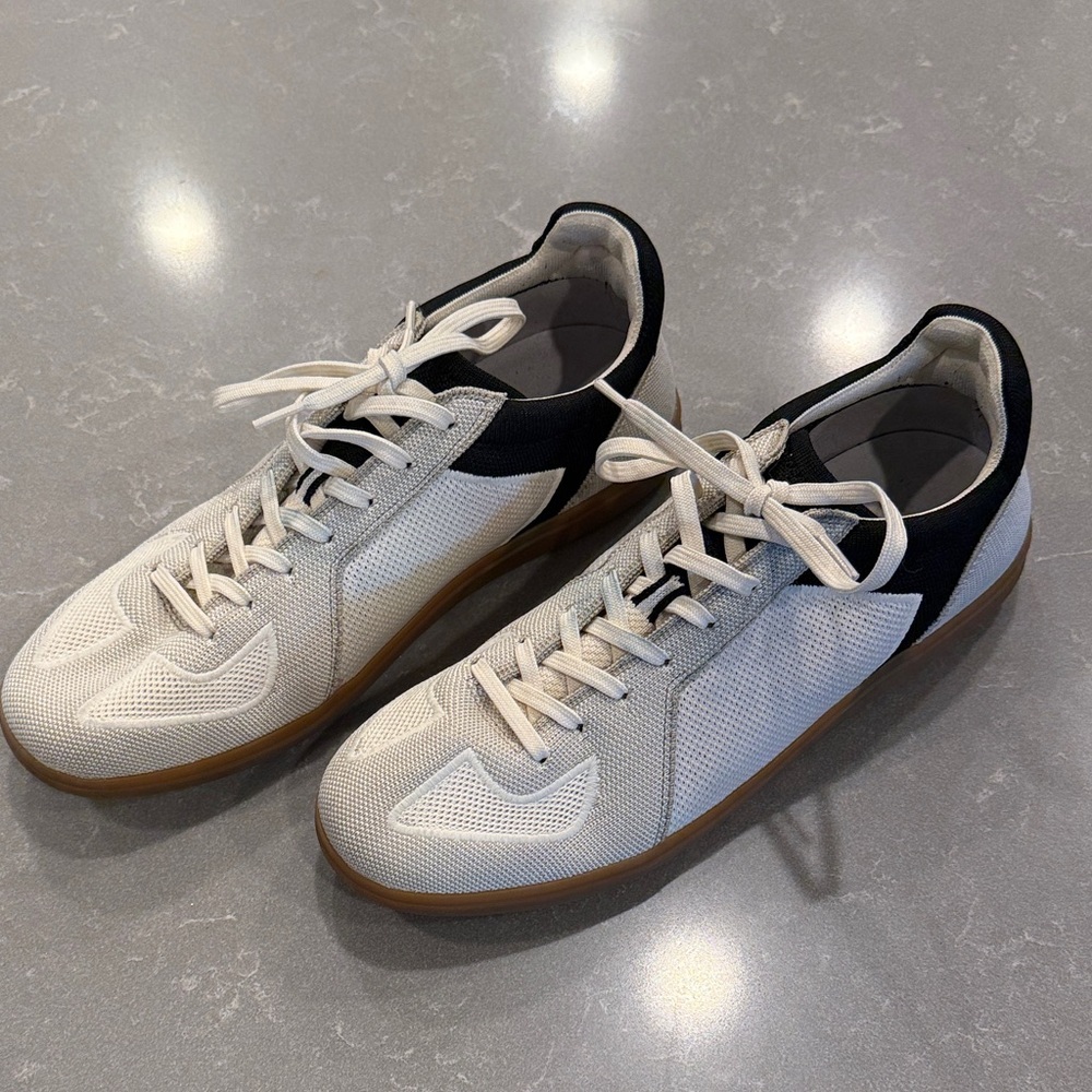 Rothy's White and Black Men's Sneakers